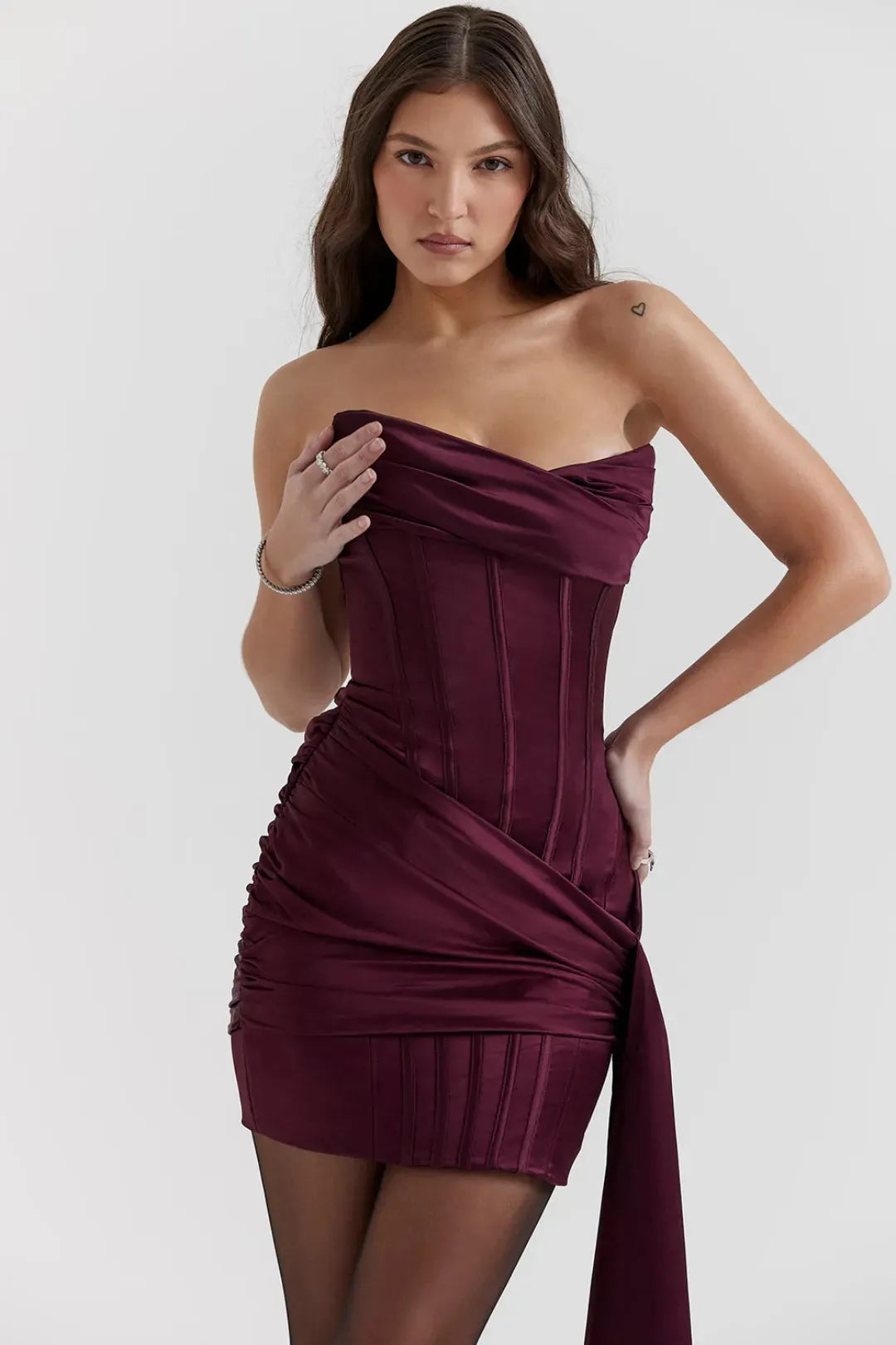 Vestido Curto Modelador - Lindele Exclusive