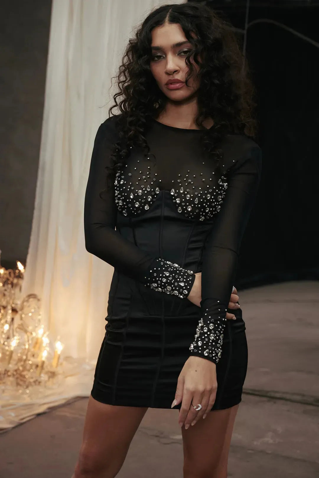 Vestido Curto Preto Modelador Com Cristais - Lindele Exclusive